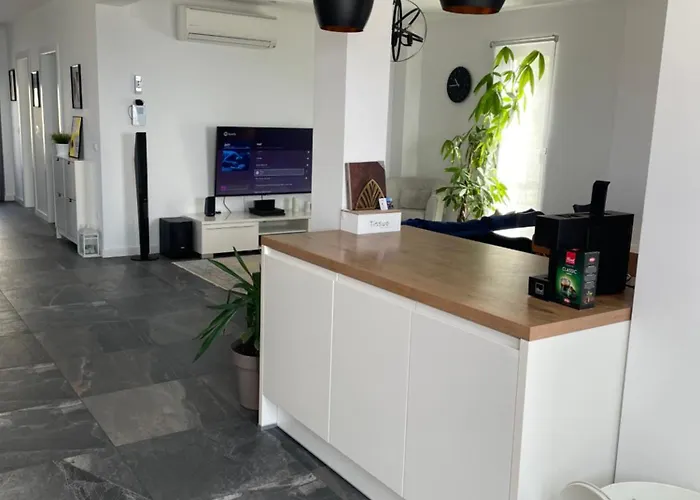 Villapetra Veliko Brdo * Μακάρσκα