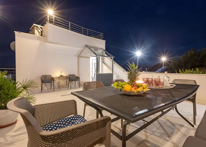 Villapetra Veliko Brdo