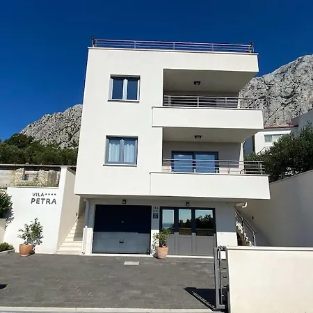 Villapetra ; Veliko Brdo