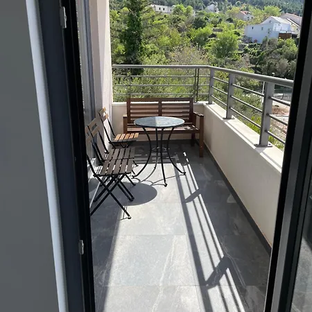 Villapetra Veliko Brdo * 마카르스카