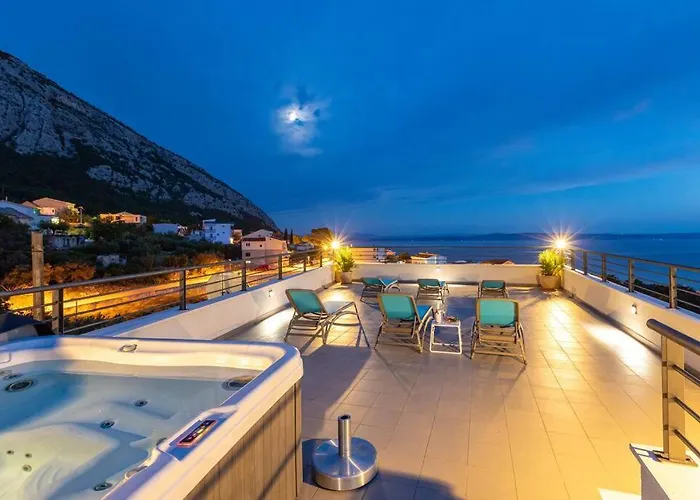 Villapetra Veliko Brdo * 马卡尔斯卡