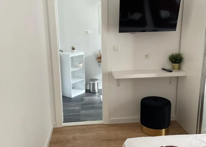 וילה Villapetra Veliko Brdo מאקרסקה