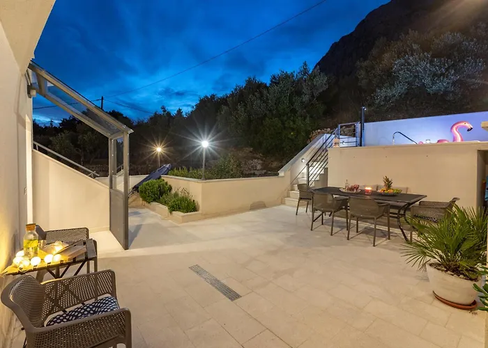 Villapetra Veliko Brdo מאקרסקה