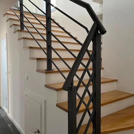 Villapetra ; Veliko Brdo